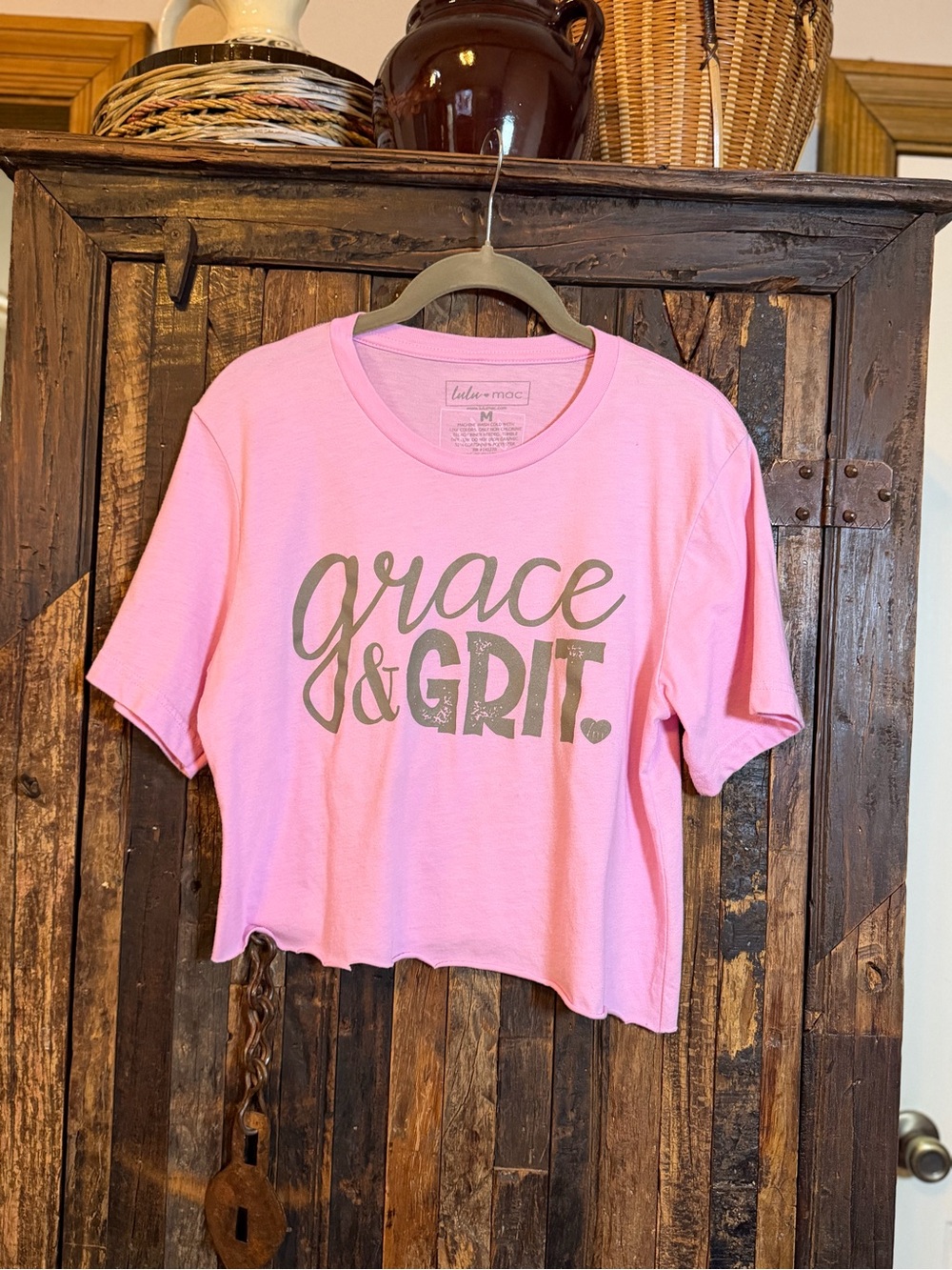Lulu Mac Grace & Grit Pink Graphic Tee Size M Cropped Cut Off